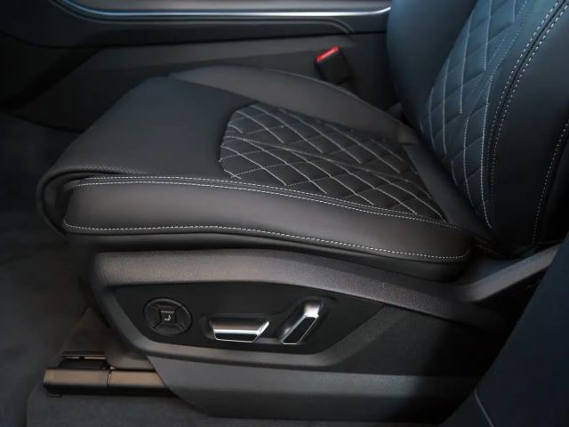 Audi SQ8 UNIKAT MASSAGE CARBON OLED LASER B&O 360° 23
