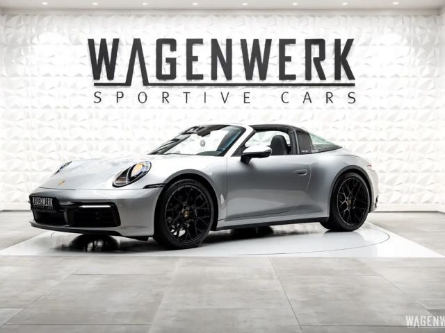 Porsche 992 4 Cabrio Targa