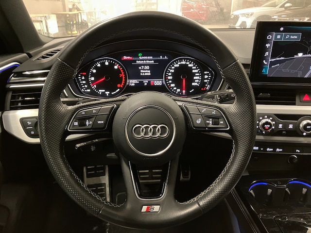 Audi A4 40 TFSI Avant S-Line S-Tronic