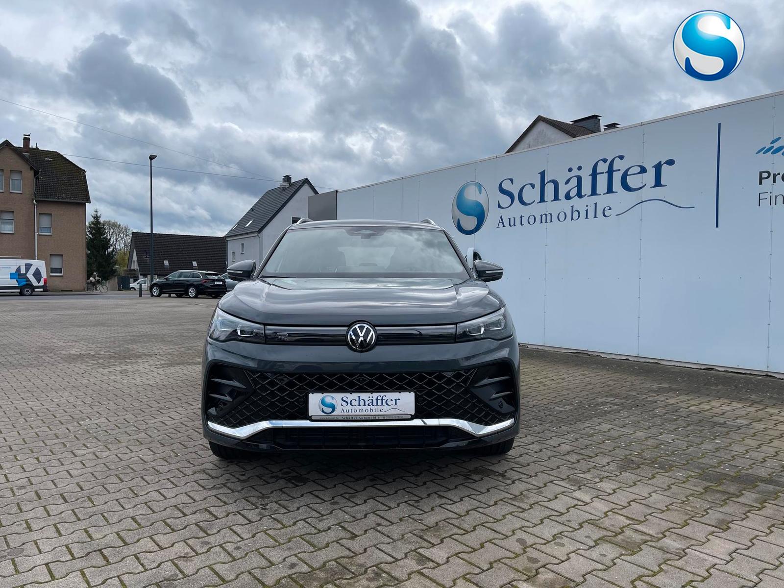 Volkswagen Tiguan IQ.Drive R-Line