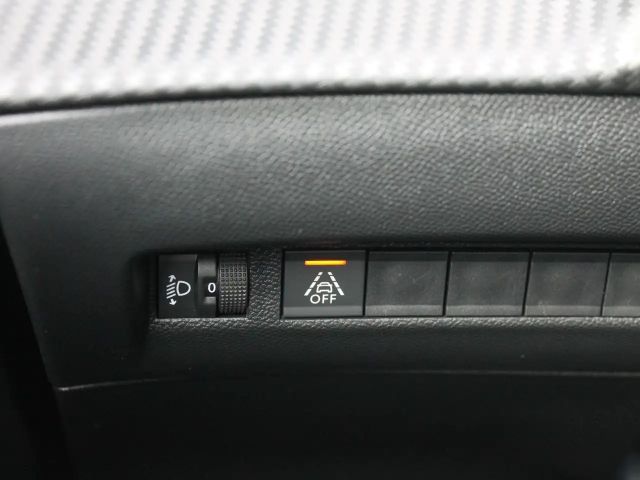 Peugeot E-2008 Allure Pack