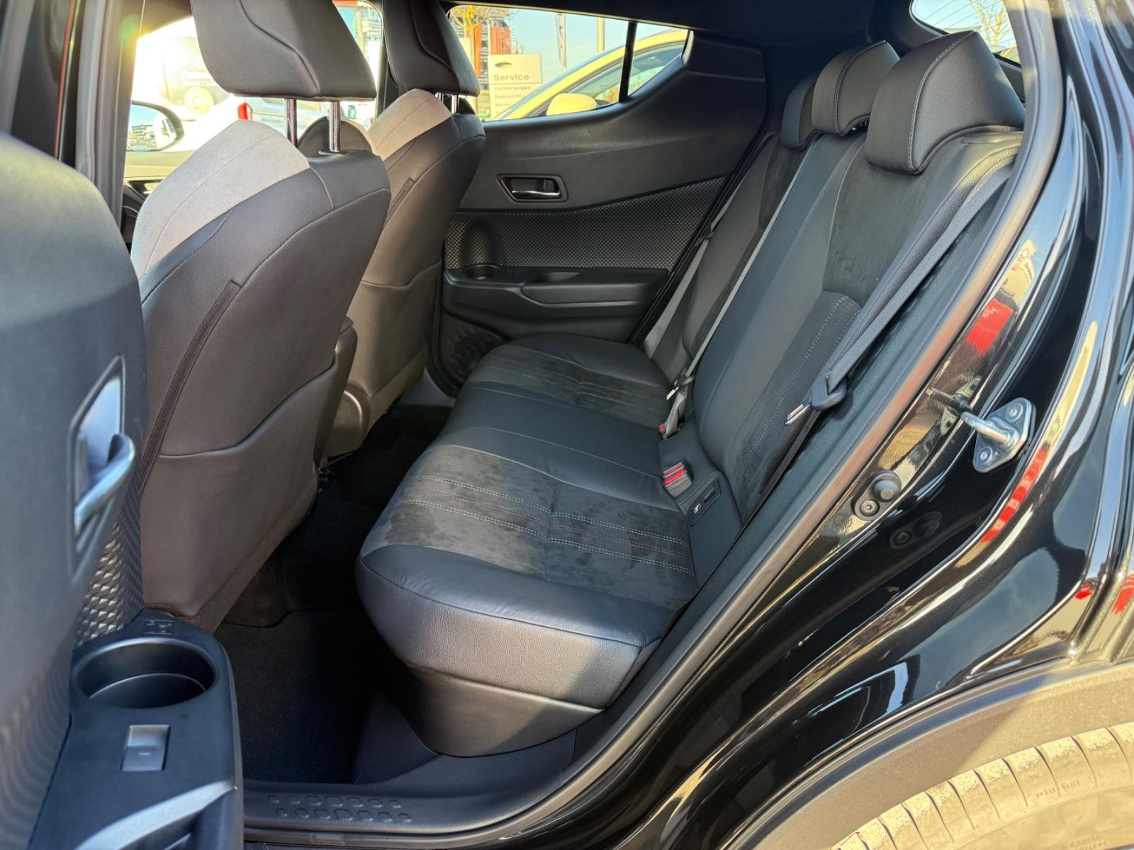 Toyota C-HR GR Hybride