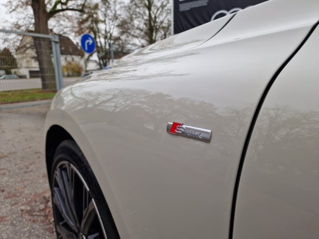 Audi A6 e-tron Avant