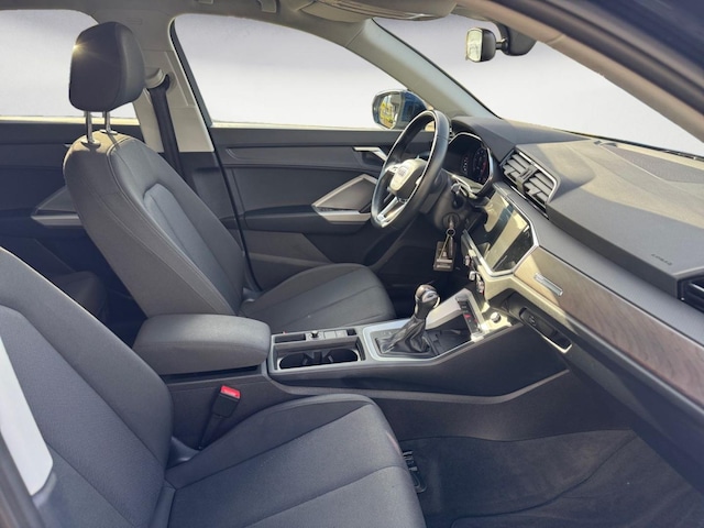 Audi Q3 35 TDI S-Tronic