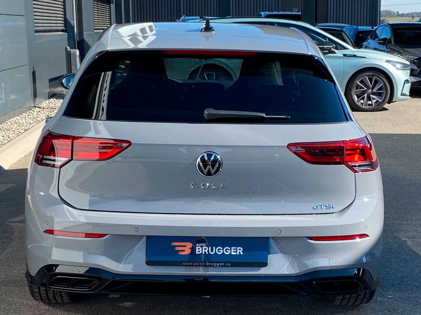 Volkswagen Golf 1.5 eTSI DSG Golf VIII R-Line