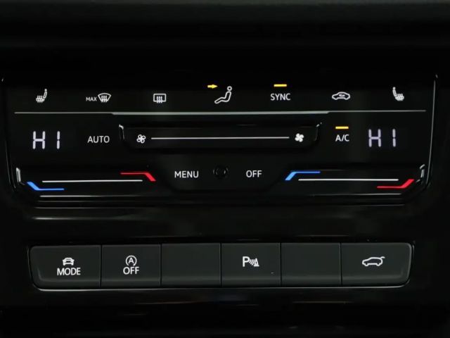 Volkswagen Touran 1.5 TSI DSG R-Line