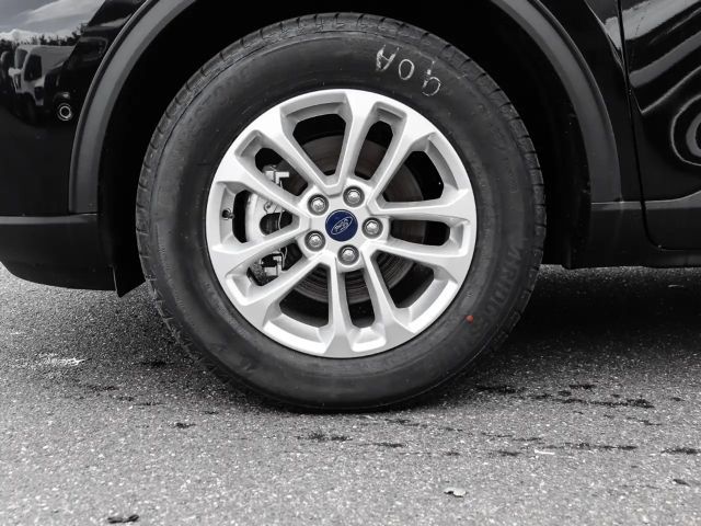 Ford Kuga Hybrid Titanium