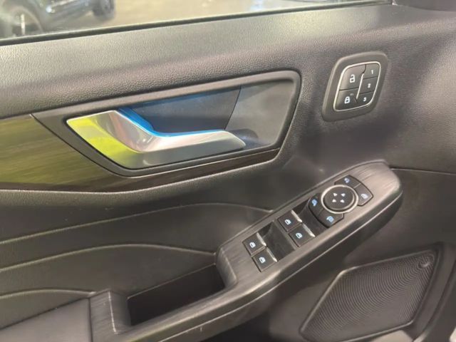 Ford Kuga Plug in Hybrid Vignale