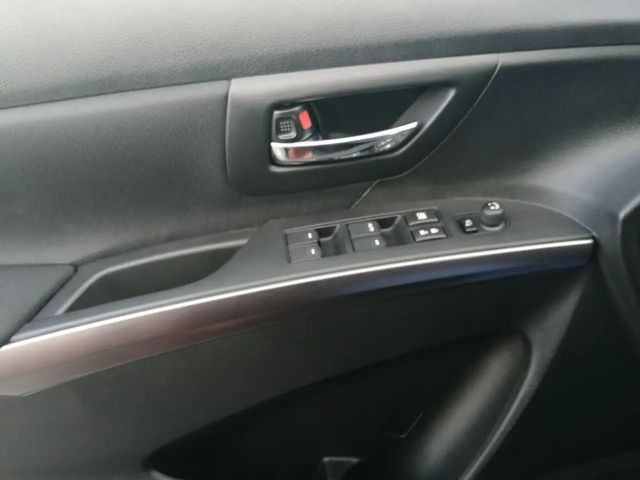 Suzuki S-Cross AllGrip Hybrid