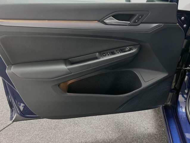 Volkswagen Golf 1.5 eTSI Golf VIII