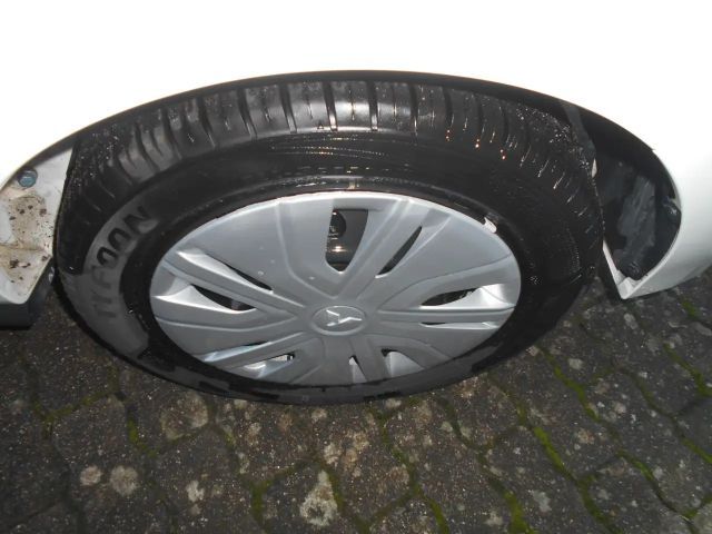 Mitsubishi Space Star Star