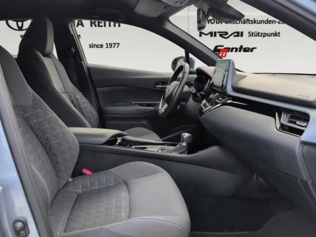 Toyota C-HR Hybride Team D