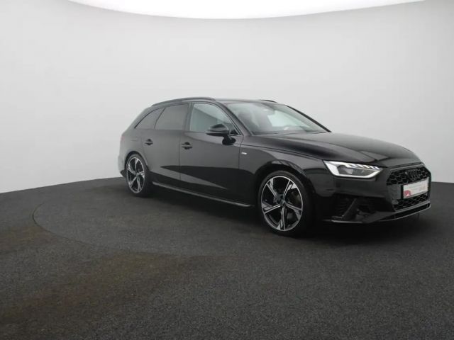 Audi A4 35 TFSI Avant S-Line
