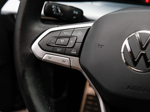 Volkswagen Golf 1.5 TSI Golf VIII