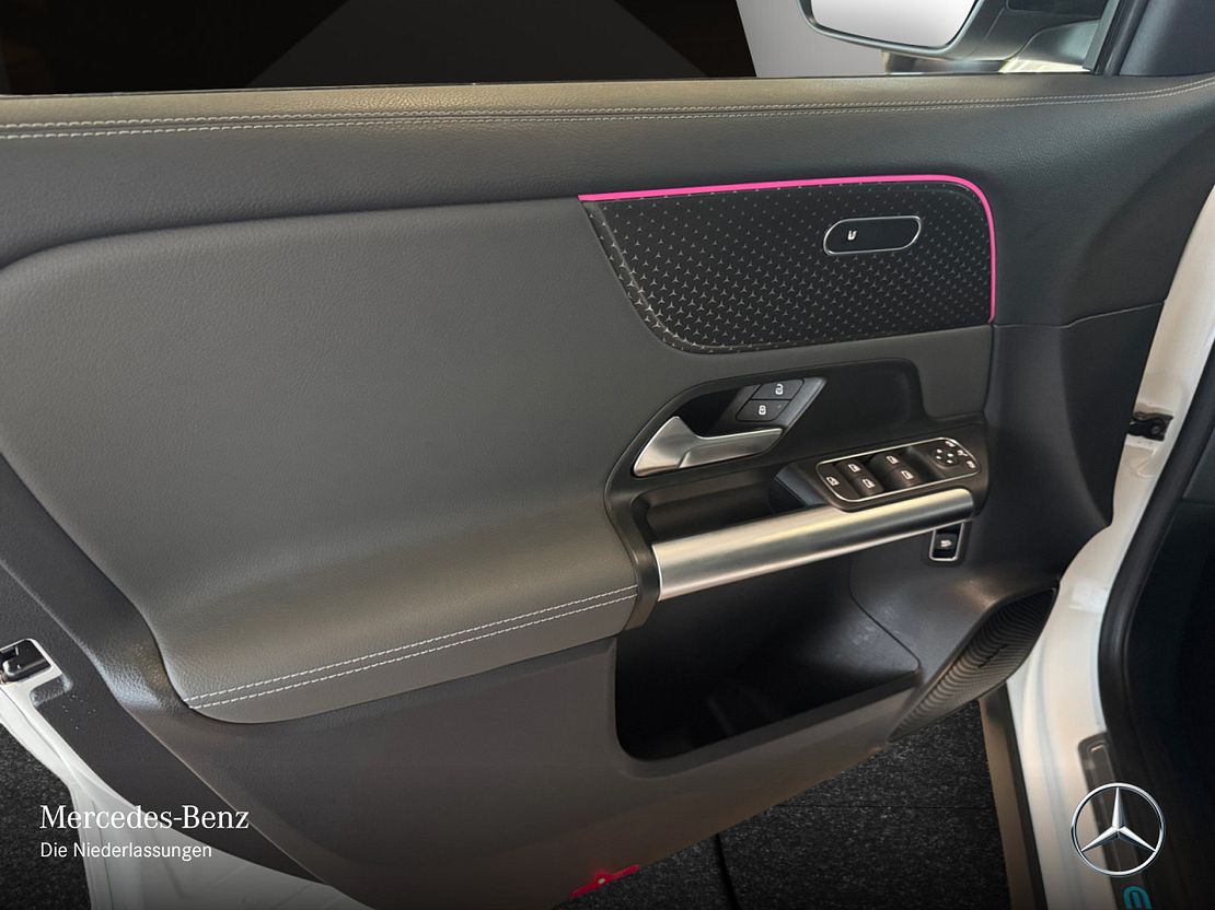 Mercedes-Benz EQA 300 4MATIC