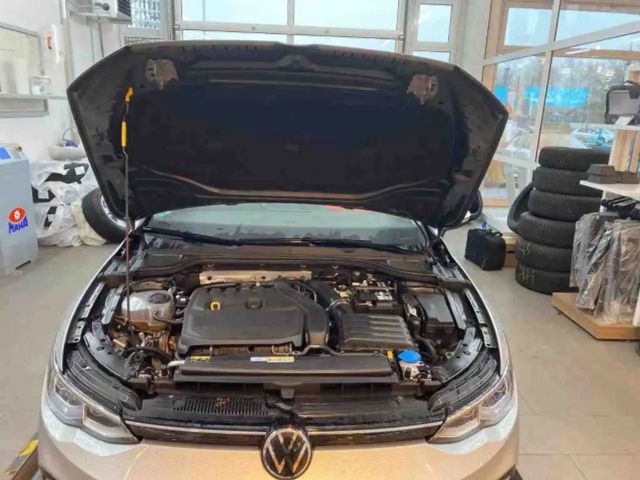 Volkswagen Golf 1.5 eTSI DSG Golf VIII Variant