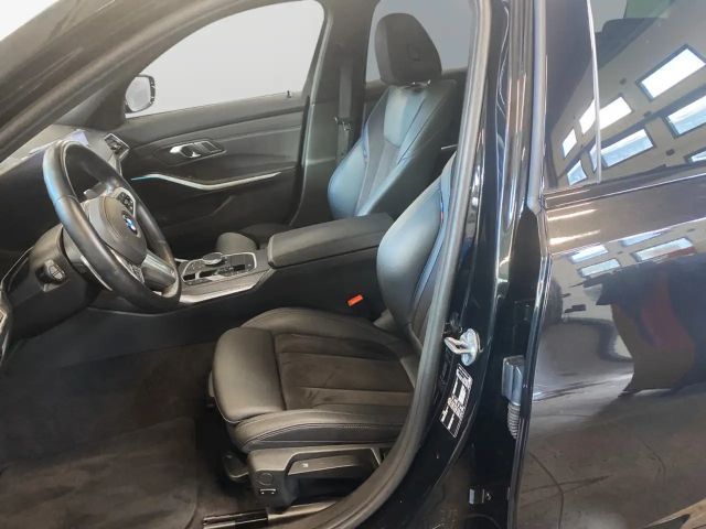 BMW 320 320i Touring