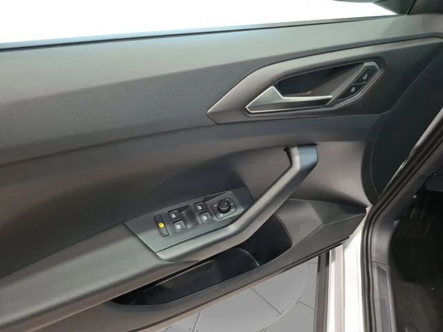 Volkswagen T-Cross 4Me TSI