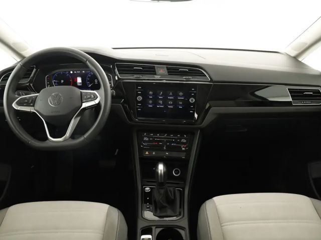 Volkswagen Touran DSG Highline