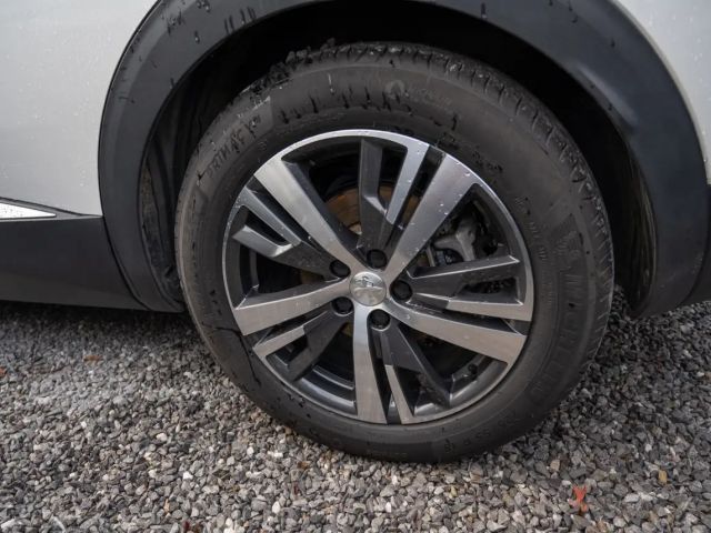 Peugeot 3008 Allure Pack EAT8 Hybrid