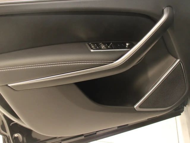 Jaguar F-Pace AWD D300 R-Dynamic