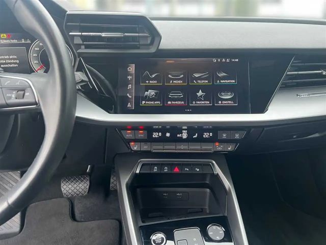 Audi A3 1.5 TFSI S-Line S-Tronic Sedan