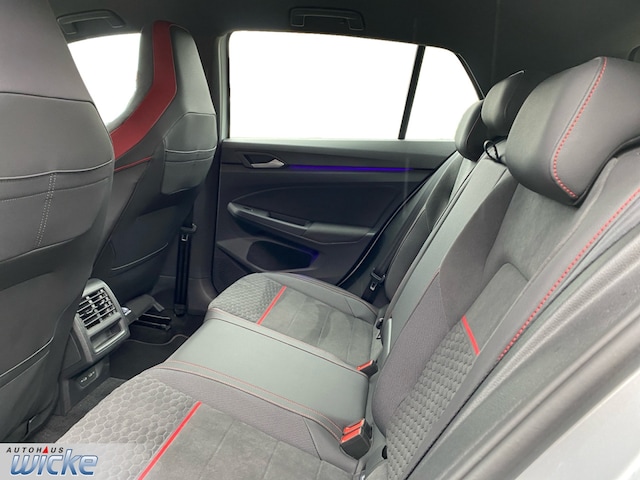 Volkswagen Golf 2.0 TSI DSG GTI