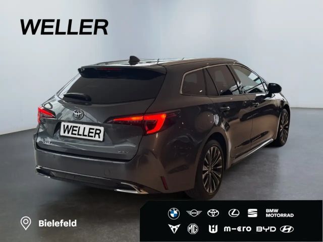 Toyota Corolla Hybride Team D