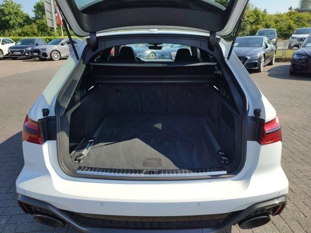 Audi A6 e-tron Avant Performance Quattro