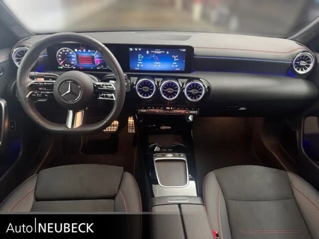 Mercedes-Benz CLA 200 AMG Line Coupé