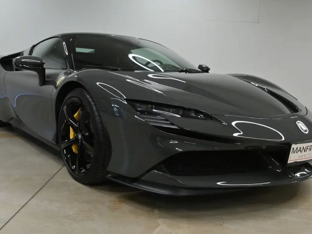 Ferrari SF90 Assetto Fiorano Stradale