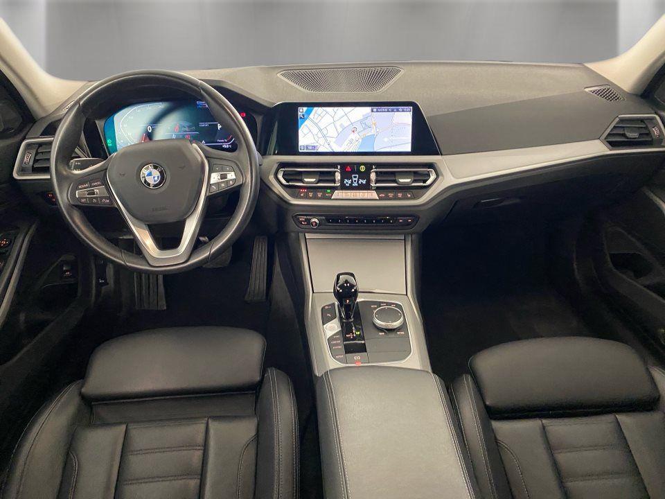 BMW 320 320d Touring xDrive