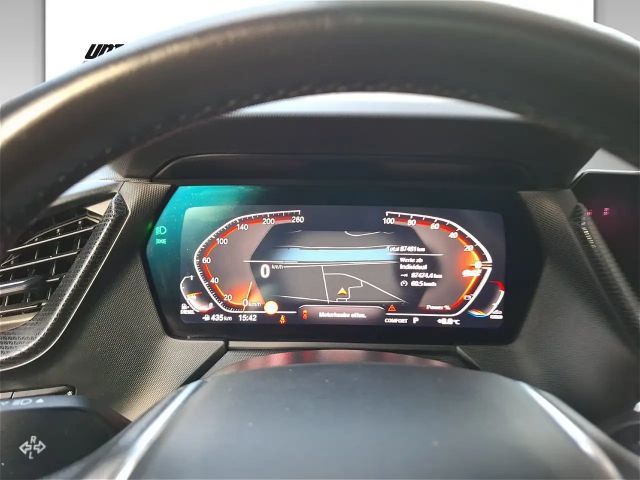 BMW 118 118d Luxury Line Sedan