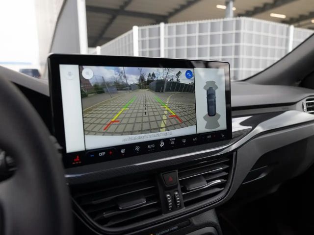 Ford Focus EcoBoost ST Line