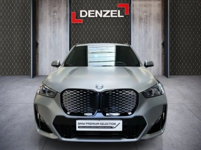BMW iX1 xDrive30