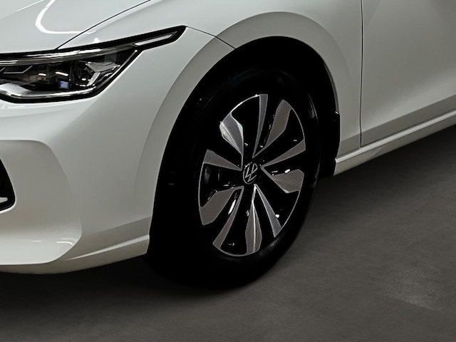 Volkswagen Golf 1.5 TSI Golf VIII