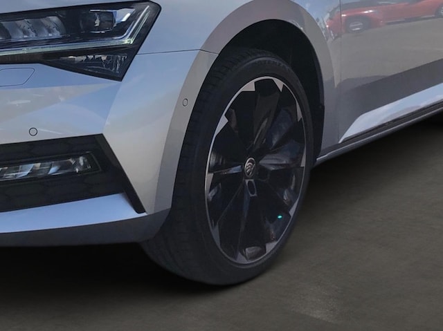 Skoda Superb 2.0 TSI Combi