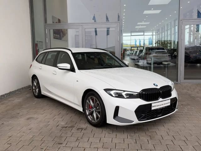 BMW 320 320d M-Sport Touring