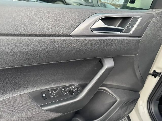 Volkswagen Taigo 1.5 TSI DSG Style