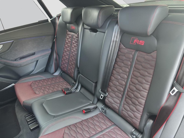 Audi RS Q8 Performance Quattro