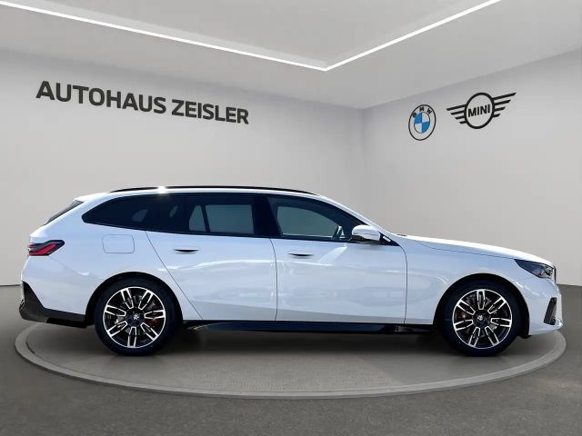 BMW 520 520d M-Sport Touring