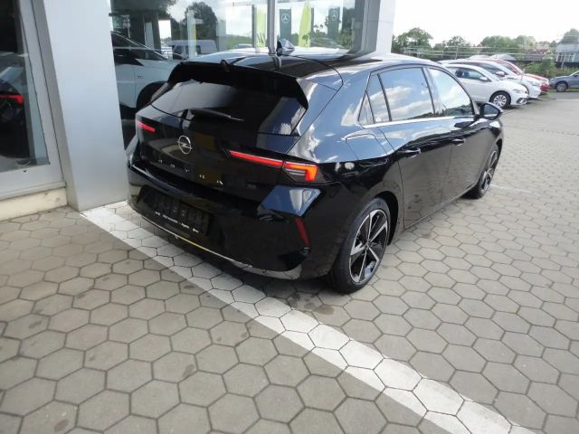 Opel Astra Elegance Turbo