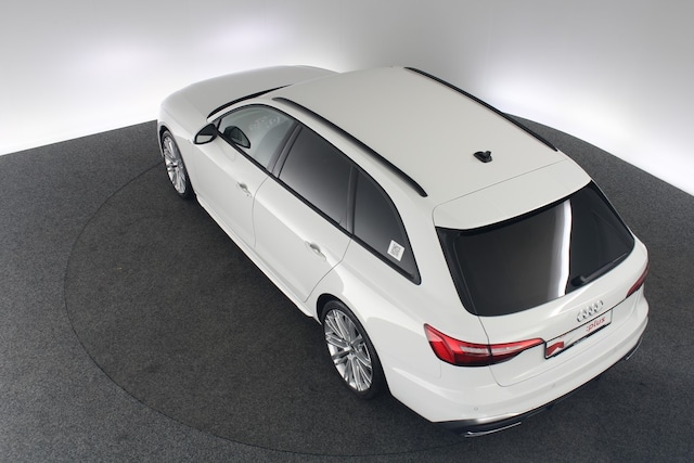 Audi A4 40 TFSI Avant S-Tronic