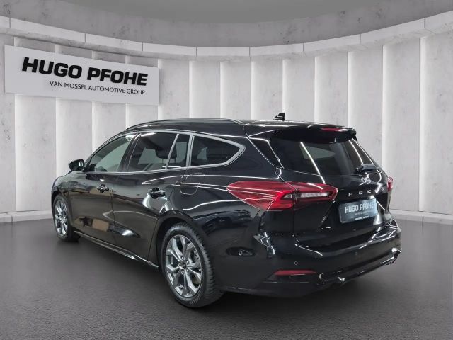 Ford Focus ST Line Wagon