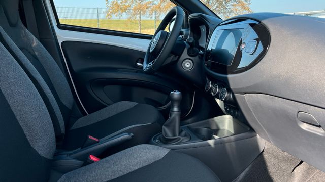 Toyota Aygo X 5-deurs Basis Business