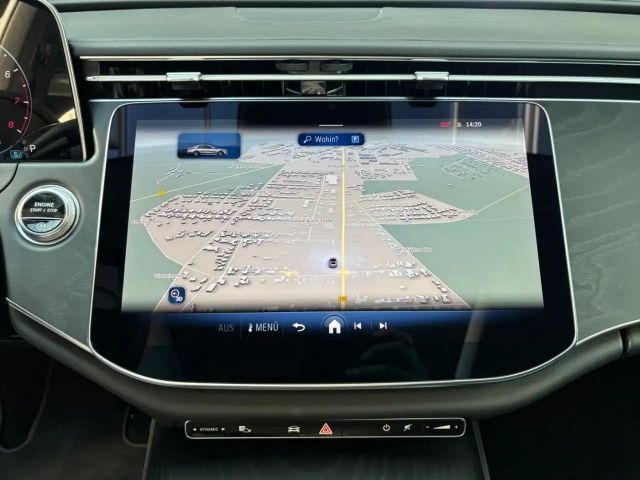 Mercedes-Benz E 200 AVANTGARDE Sedan