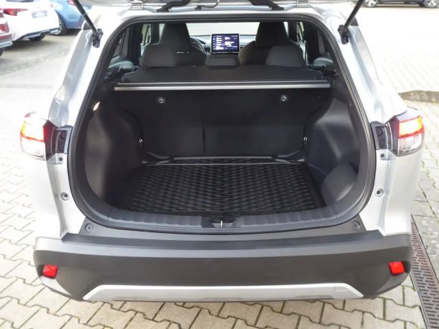 Toyota Corolla Cross Team D