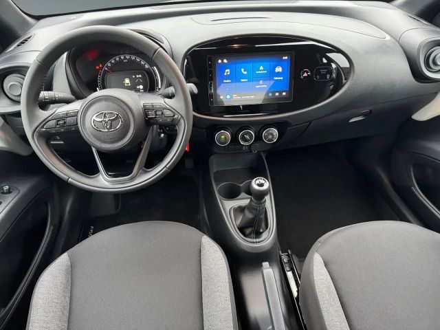 Toyota Aygo X Hatchback Play