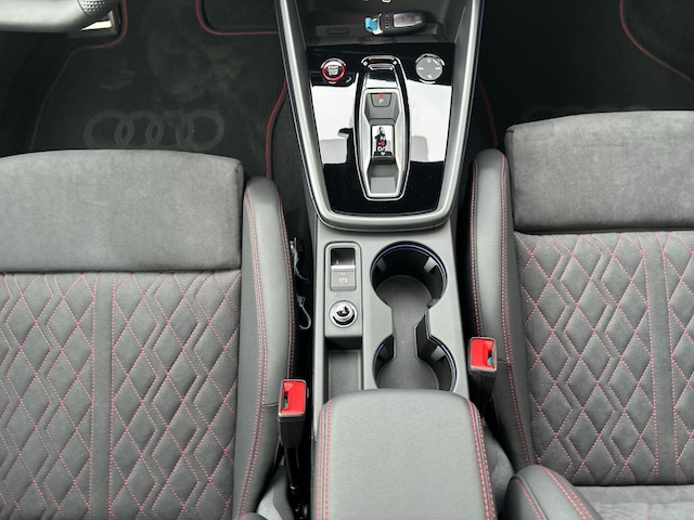 Audi S3 Quattro S-Tronic Sedan