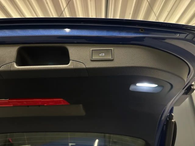 Volkswagen Passat 4Motion R-Line Style Variant